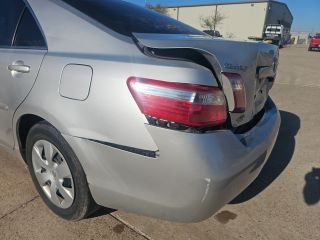 2009 Toyota Camry LE - Primary Damage Left Image